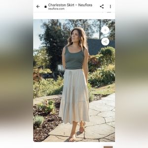 ISO Neuflora Charleston skirt